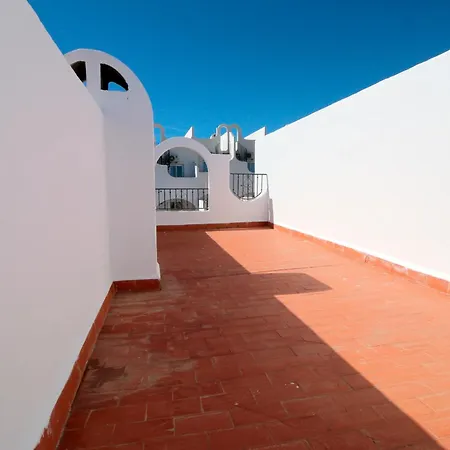 Luna De Apartment