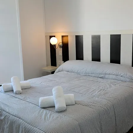 Luna De Apartment
