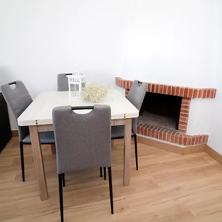 Luna De Apartment *